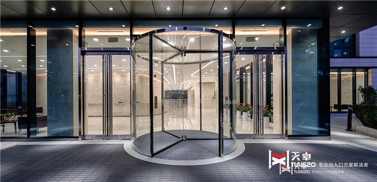 31酒店旋轉(zhuǎn)門水晶20151218582913211.jpg